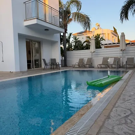 The Palm Protaras Vila