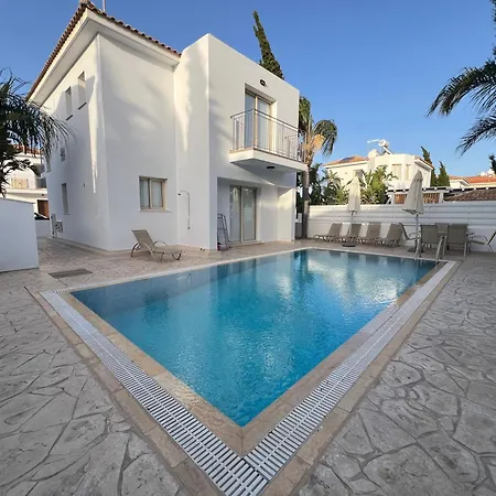 The Palm Protaras Vila *